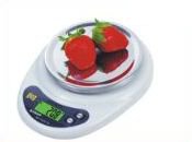 1. KITCHEN SCALES 5 - Capacity 5 Kg x 1 gm